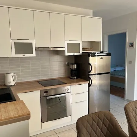 With Parking Space Sukosan, Zadar - 6131 Apartman Sukošan