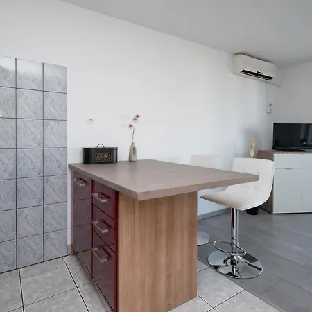 Apartmán With Parking Space Sukosan, Zadar - 6131