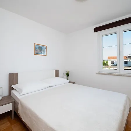 With Parking Space Sukosan, Zadar - 6131 Апартаменты *