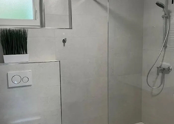 Апартаменты With Parking Space Sukosan, Zadar - 6131 Сукошан